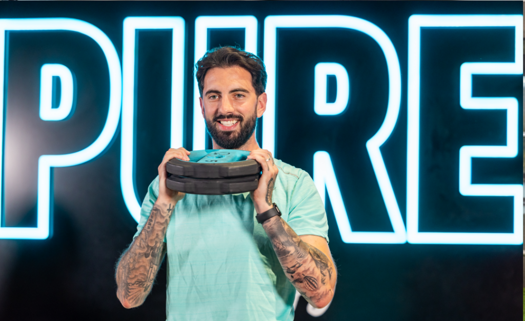 Zeit für starke Schultern.
Definiere und stärke deine Schultern mit diesen 5 Übungen.